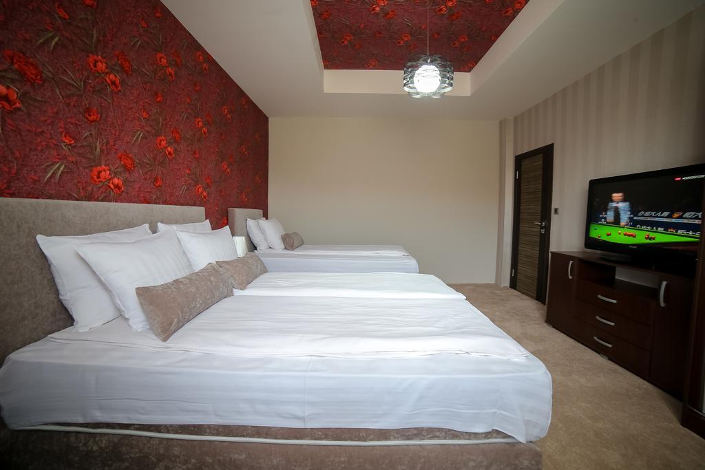 Garni Hotel Radovic Kragujevac Exterior foto